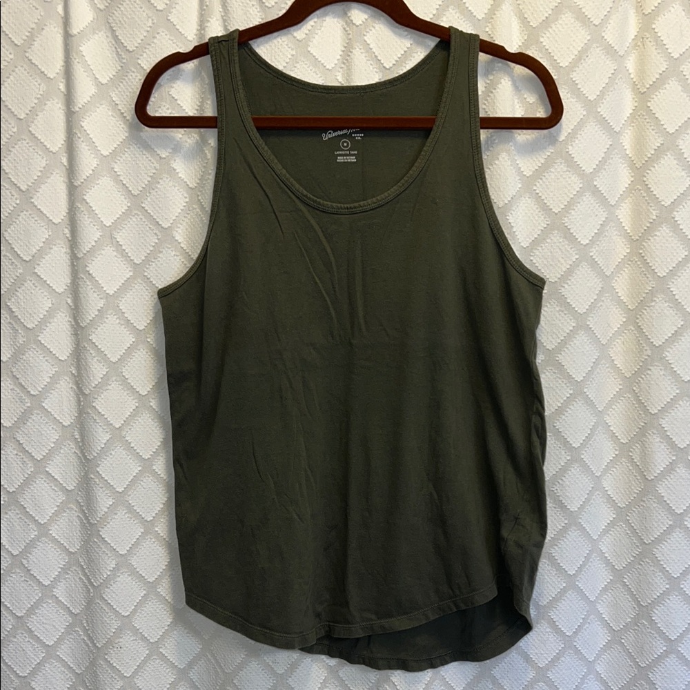 Universal Thread Olive Green Women's Size M Tank Top, Great Used Condition